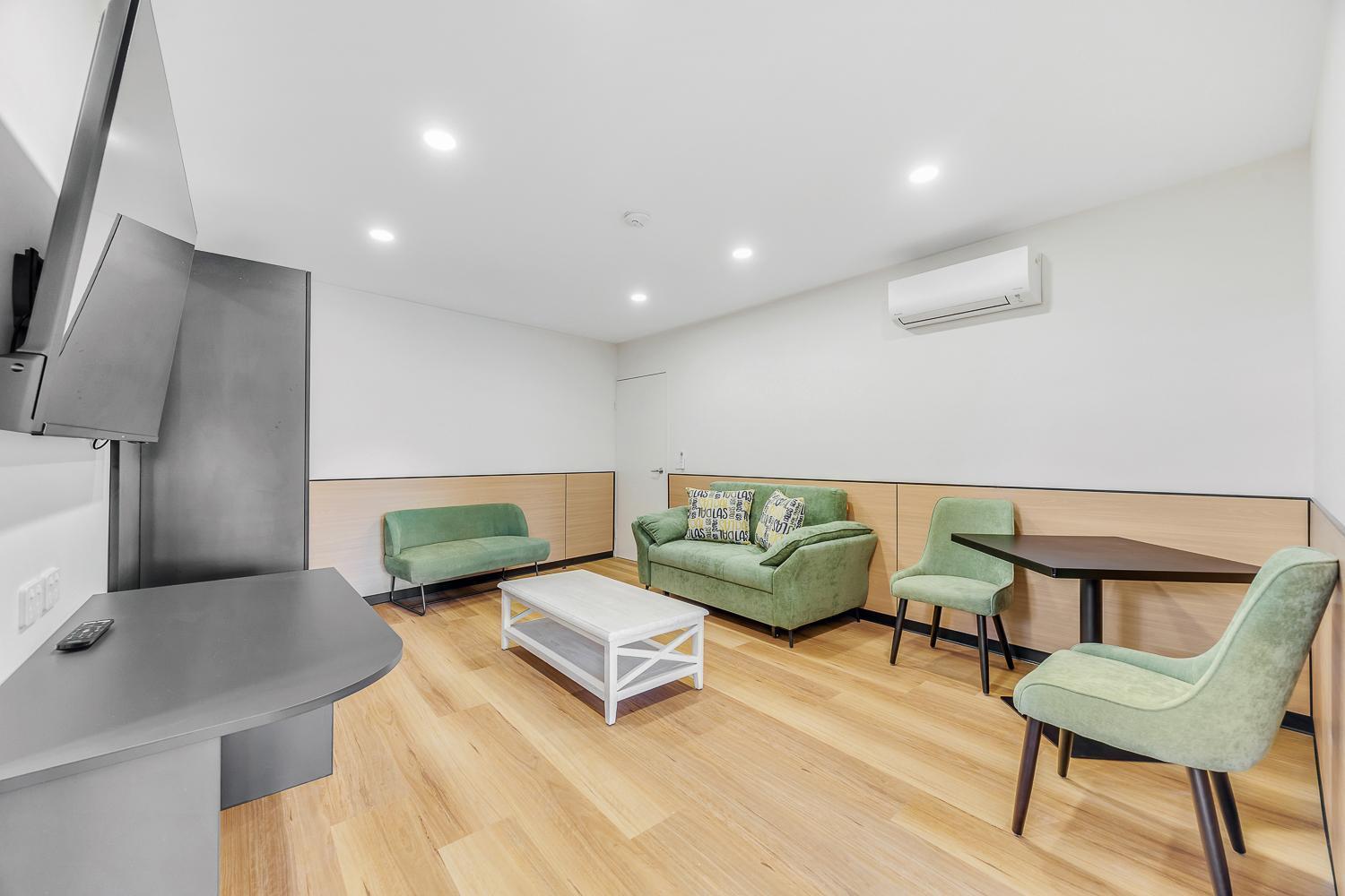 פארקס Parkview Motor Inn מראה חיצוני תמונה