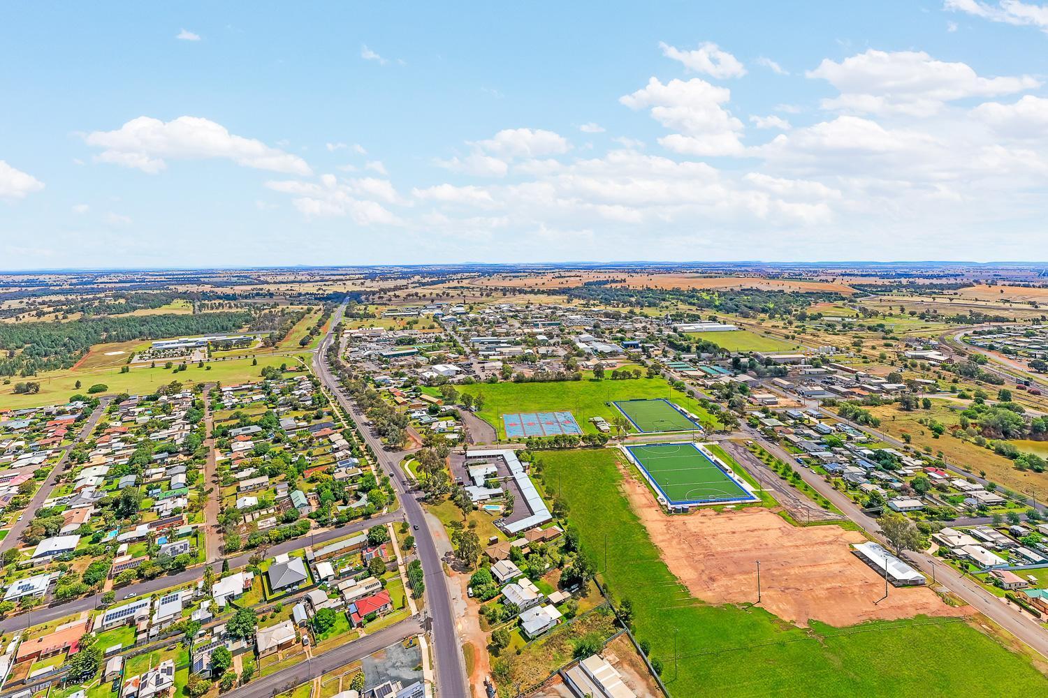 פארקס Parkview Motor Inn מראה חיצוני תמונה